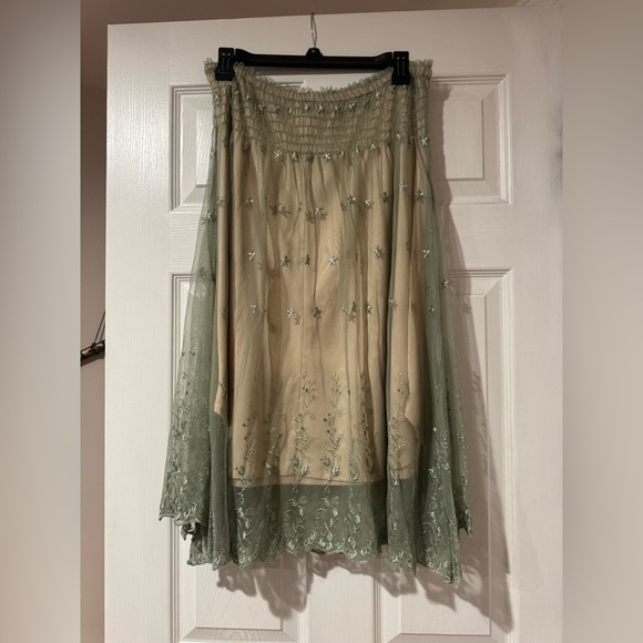 Max Studio Olive Green Embroidered Maxi Skirt